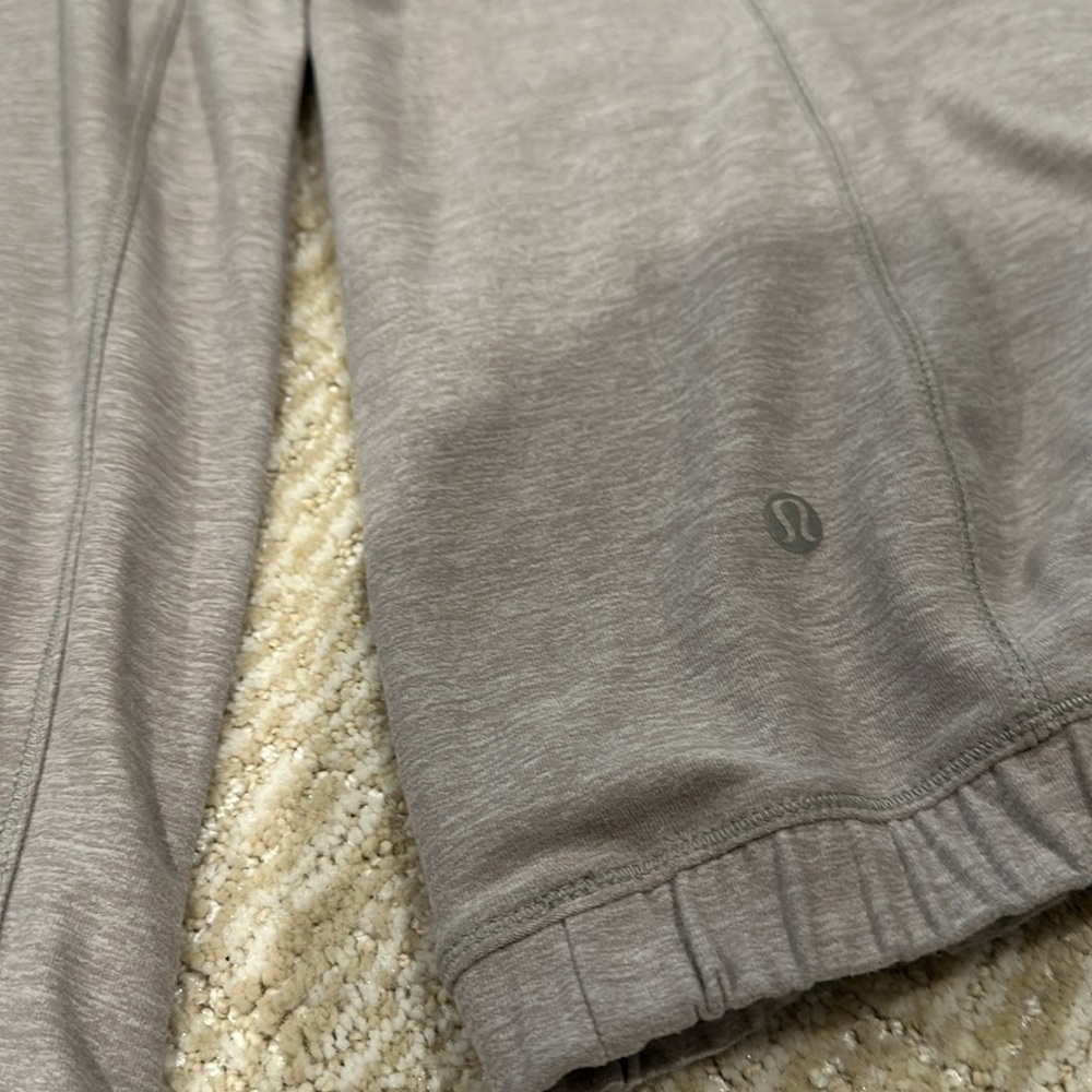 Lululemon Quarter Zip - Picture 7 of 7